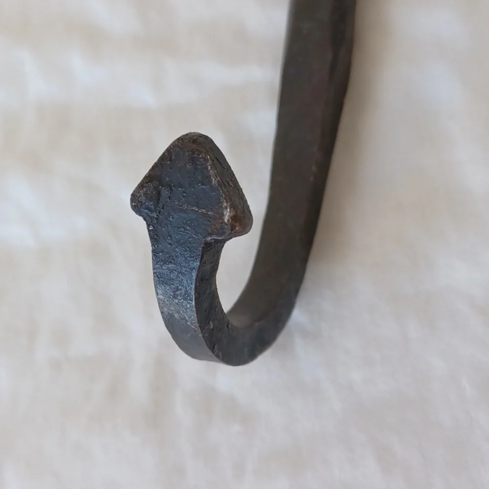 SET OF 3 Forged Metal Hooks with Arrow Tips, Dark Rustic Brown EUC